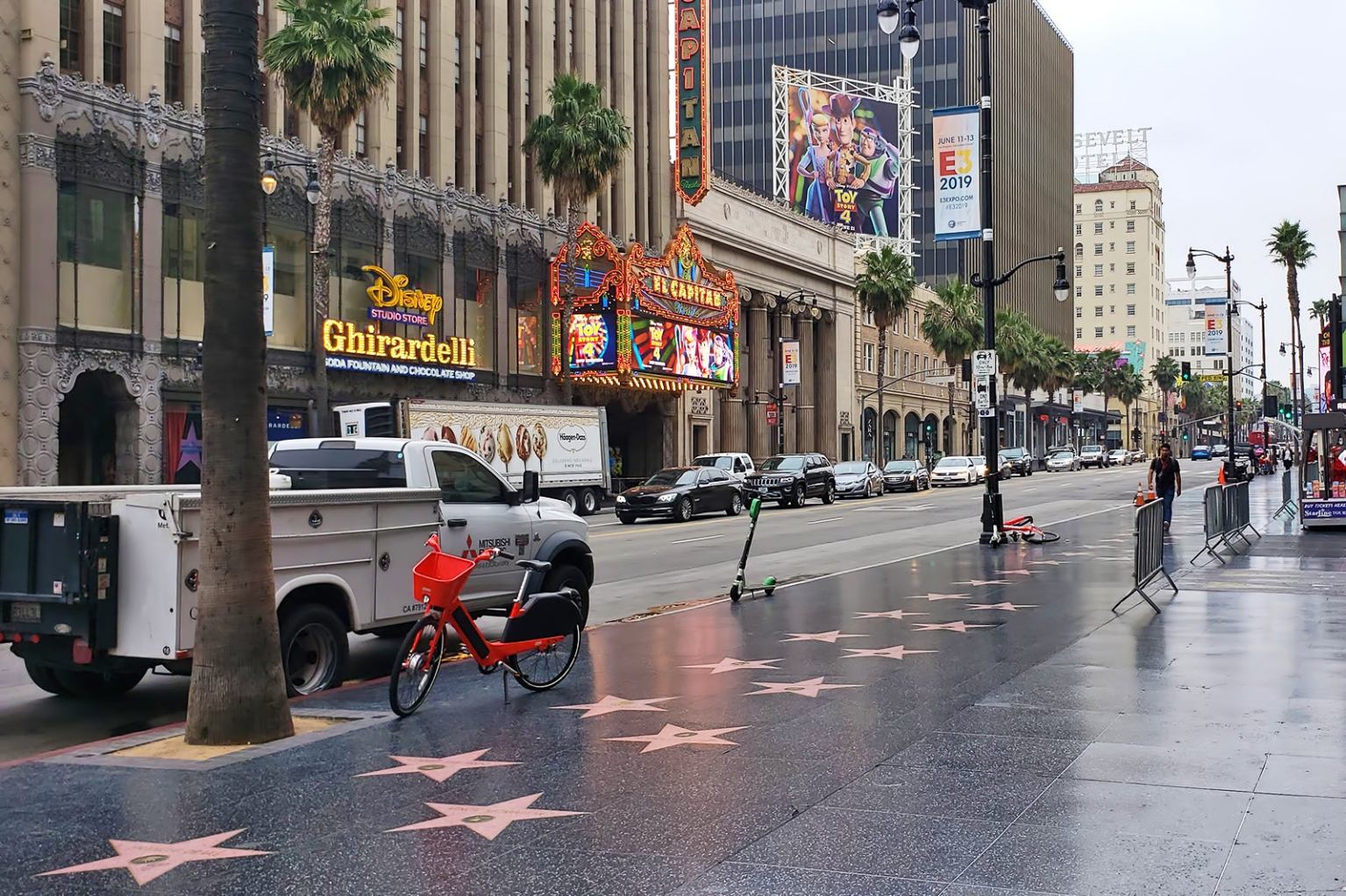 好萊塢星光⼤道 Hollywood Walk-of-Fame