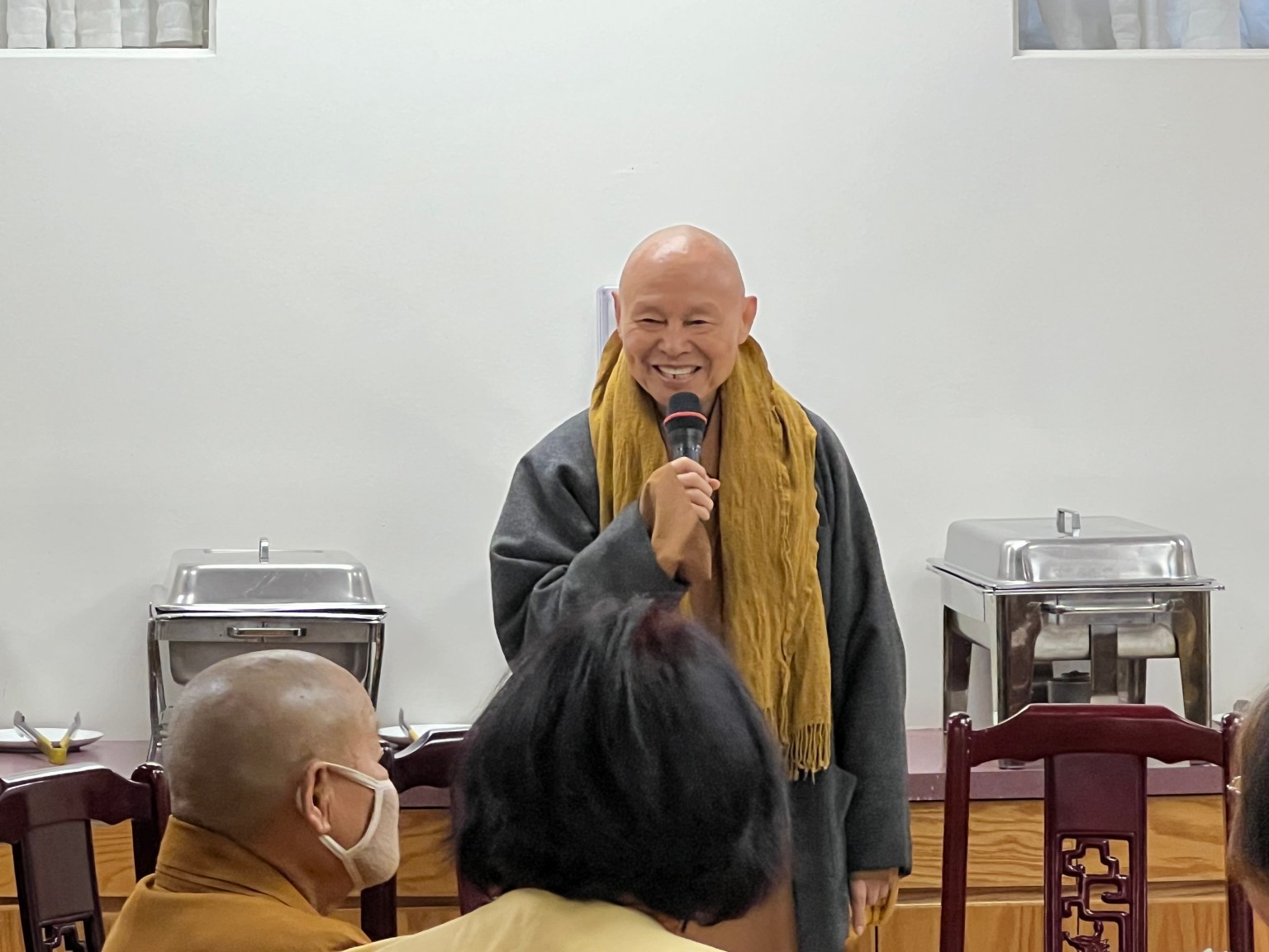白塔一分会联谊会--长老定和尚开示