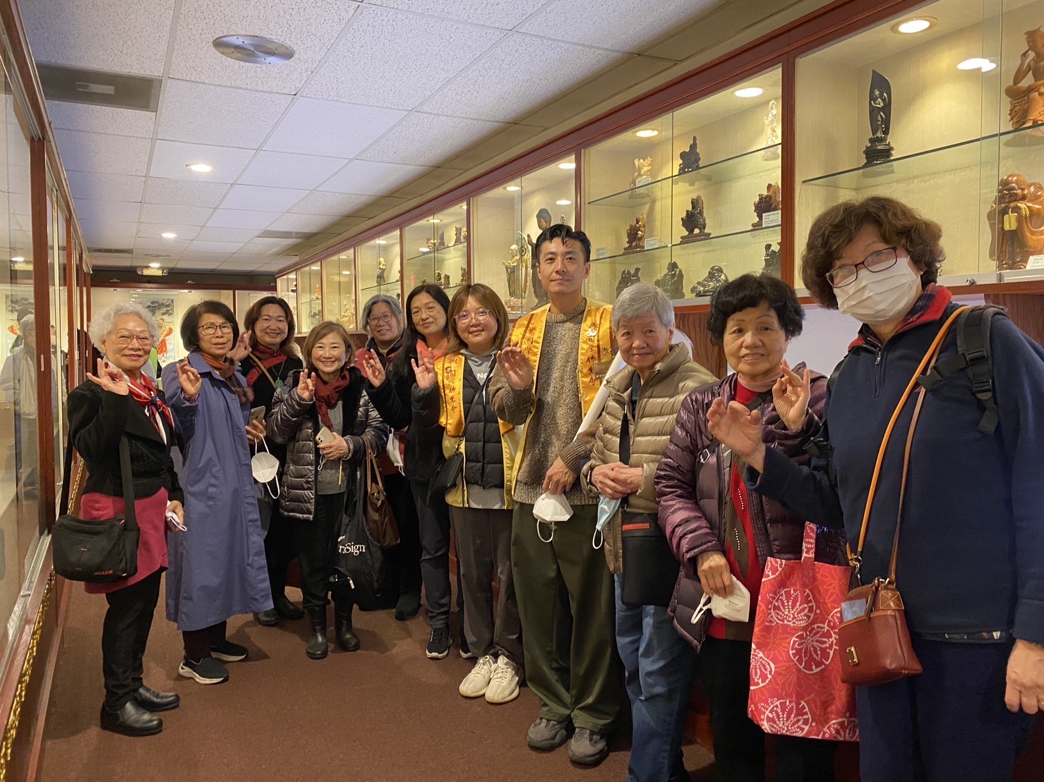 參觀美術館的東方美術特展