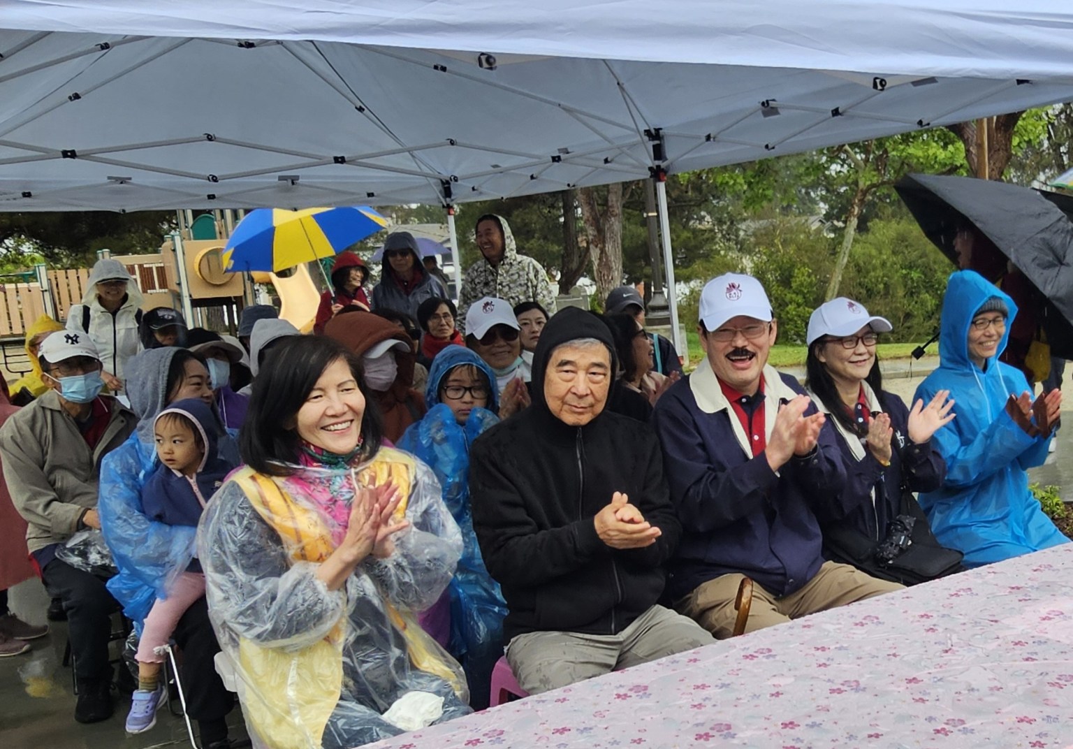 不畏風雨，更具信心