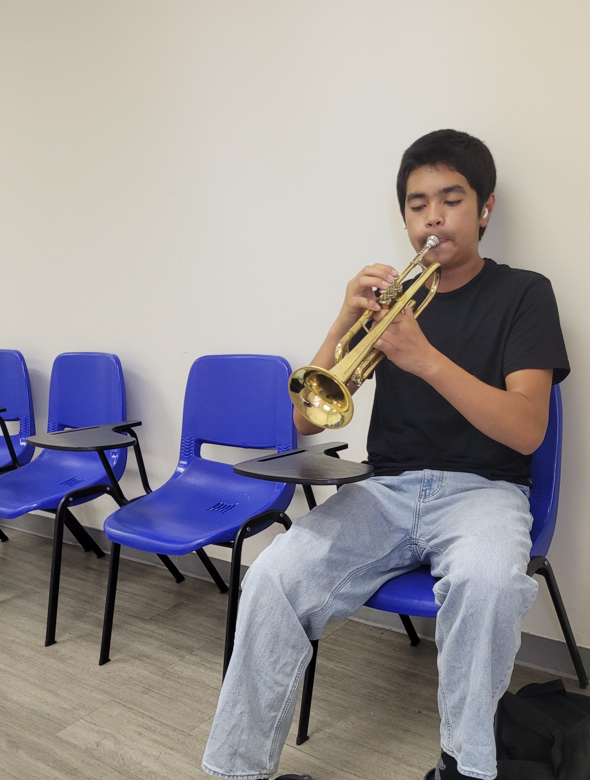 小喇叭樂手練習