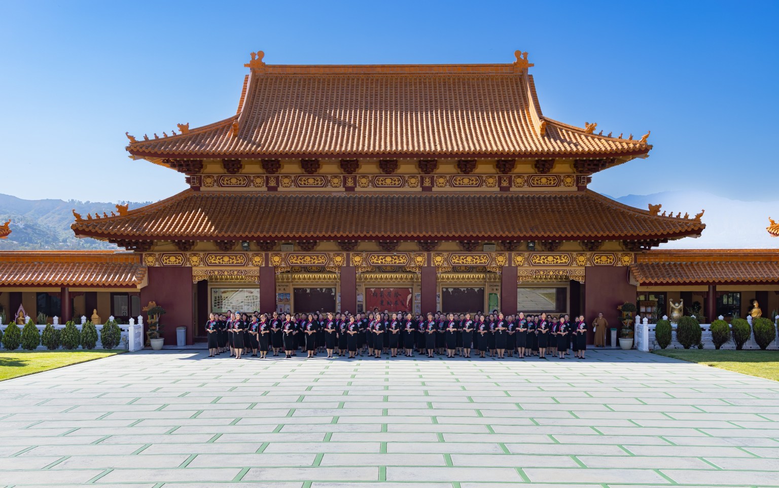 知賓們經過一日的儀態美學訓練，脫胎換骨成為一道美麗的風景。