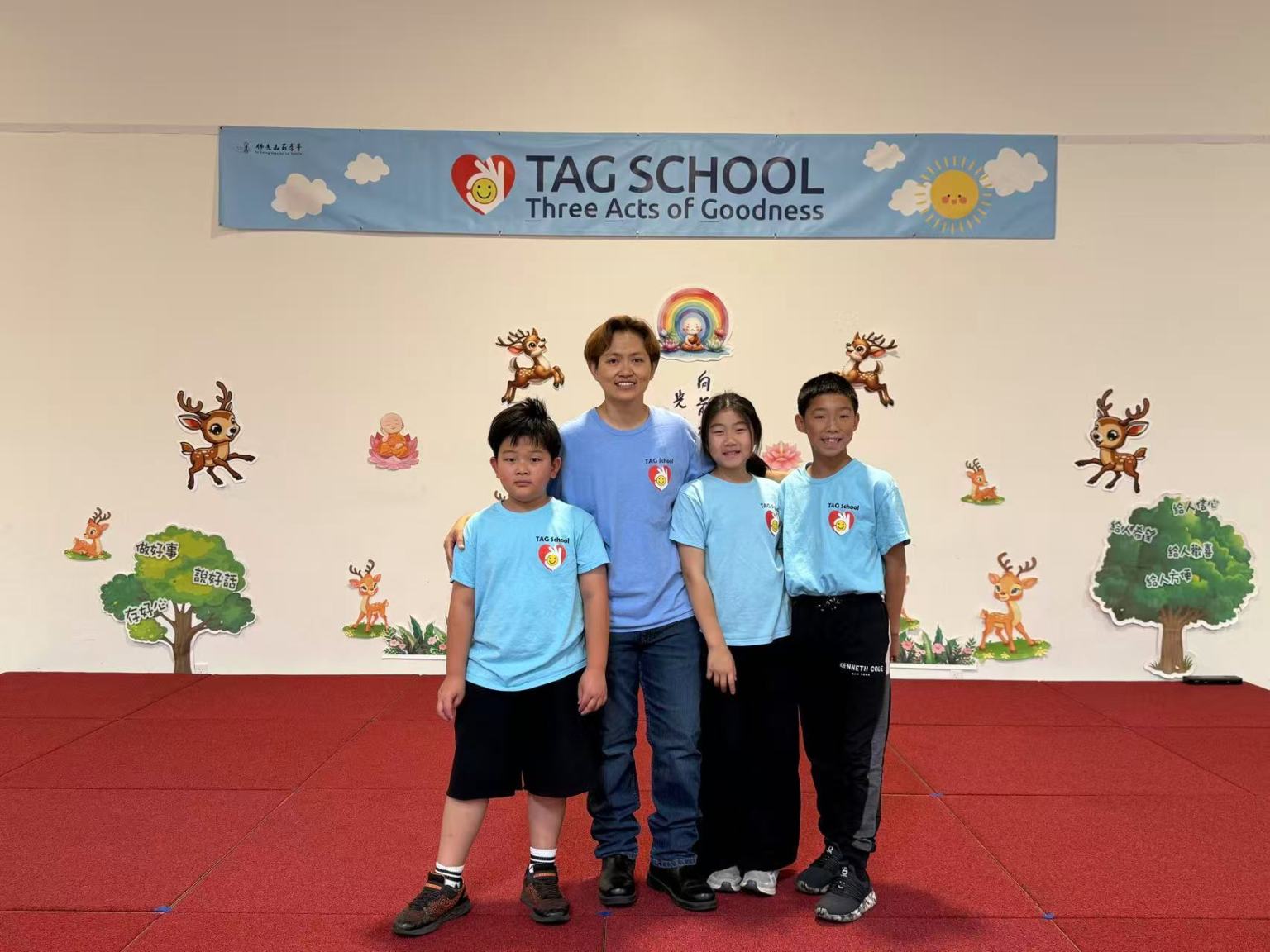 TAG School三好學園少年班的喜夢老師（分會會員）和會員孩子們的合影，期待2025年秋季新學期再相見。