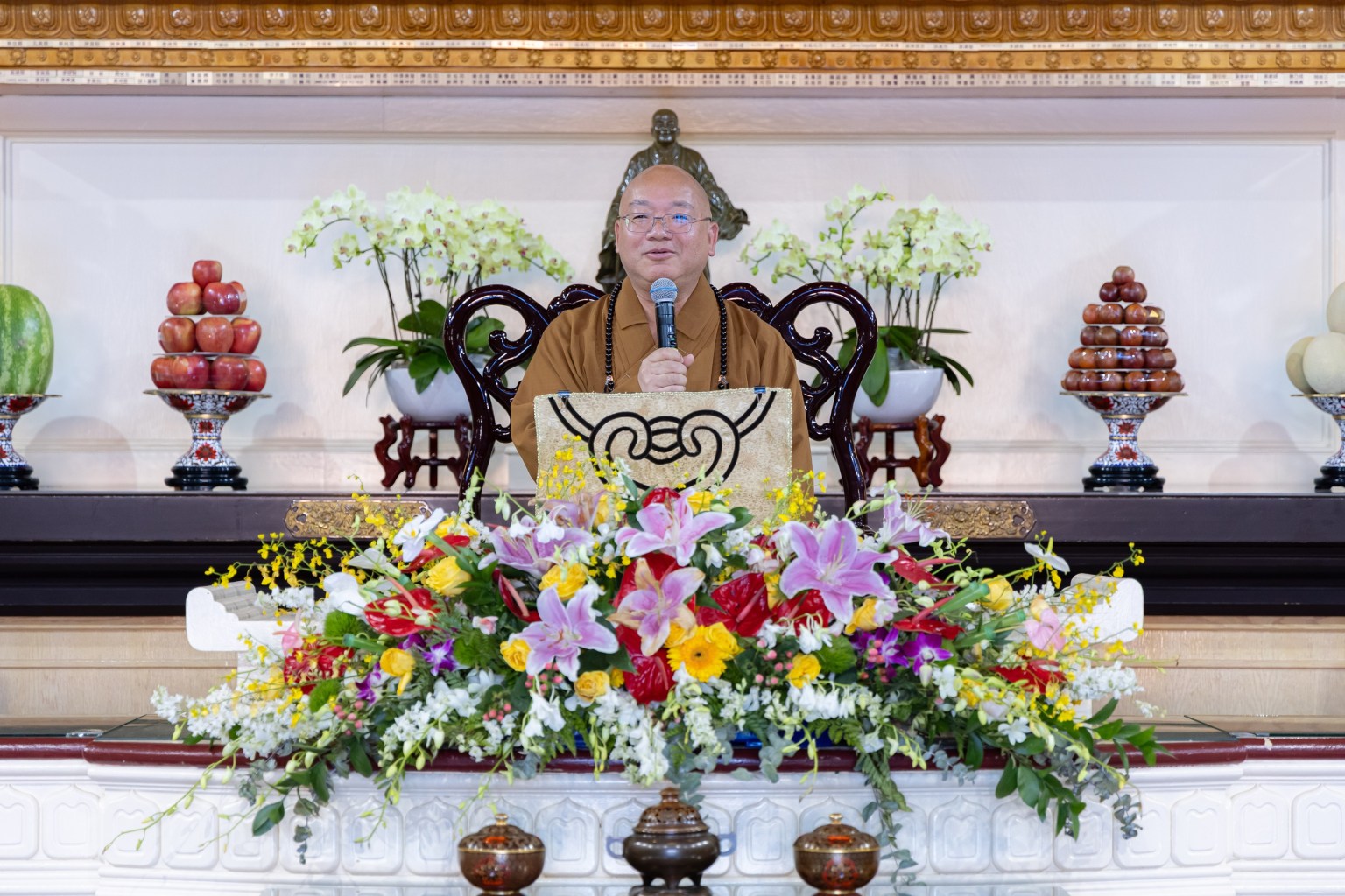 佛光山西來寺於7月26日舉辦佛學講座，恭請佛光山宗長心保和尚蒞臨大雄寶殿，主講《八大人覺經》。