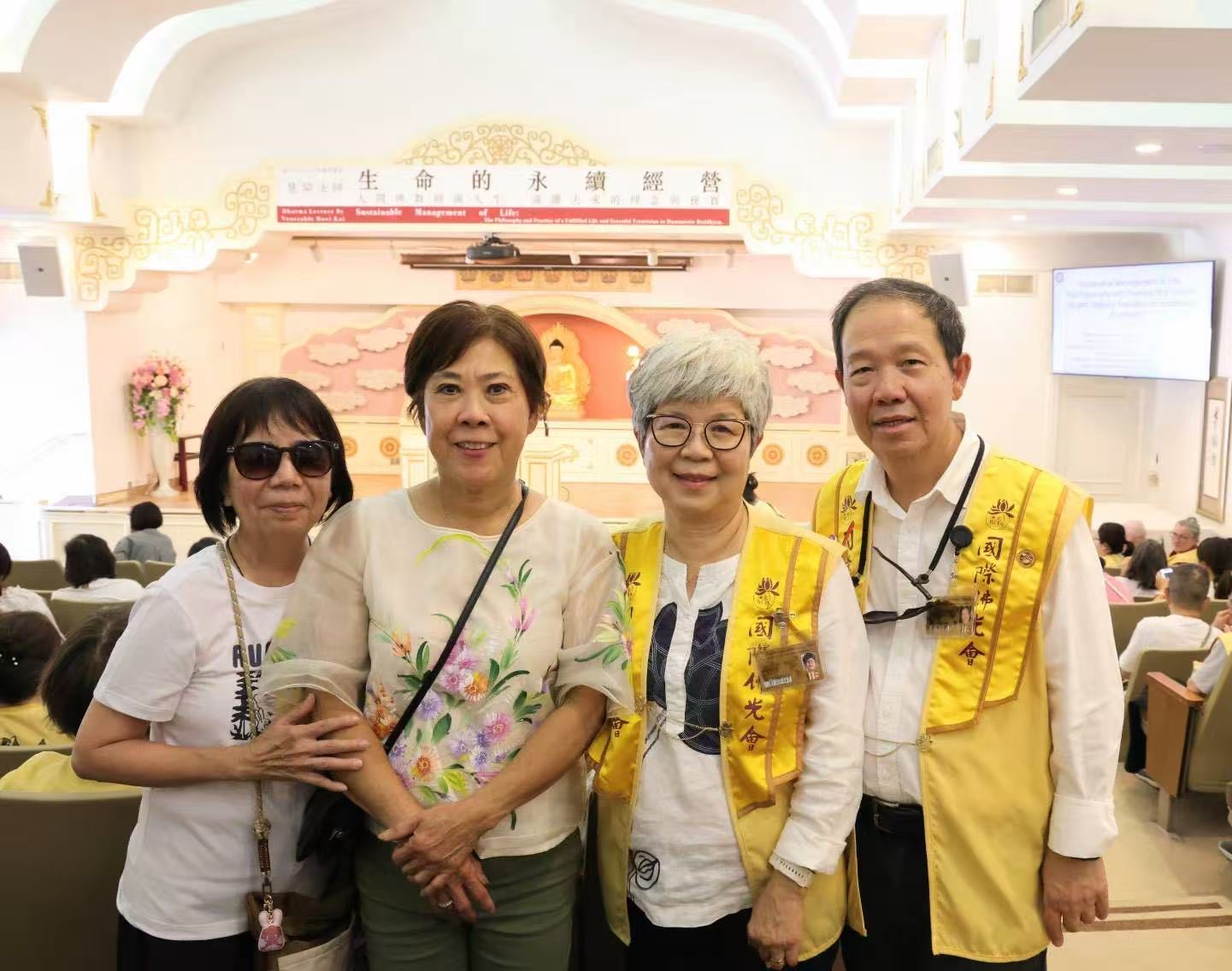 參加慧開法師佛學講座