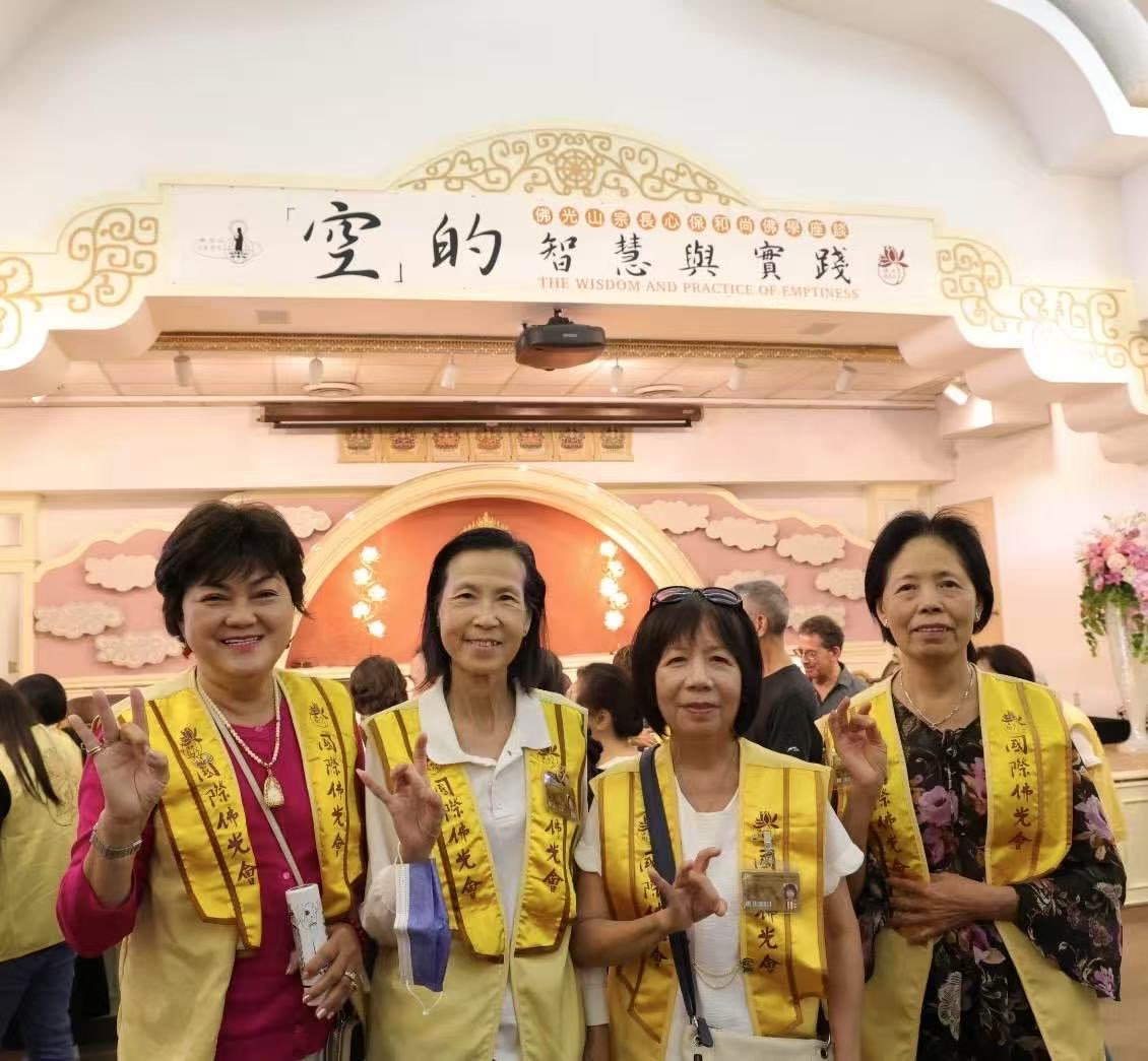 會員參加保和尚的佛學講座8_3_2025