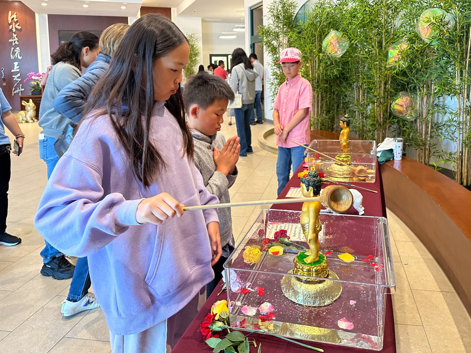 楚顏靜參加「來自三好的感動——2024至2025年佛光山僧信二眾作品聯展」，以作品〈菩提種子在生根發芽〉榮獲佳作，參賽作品二。