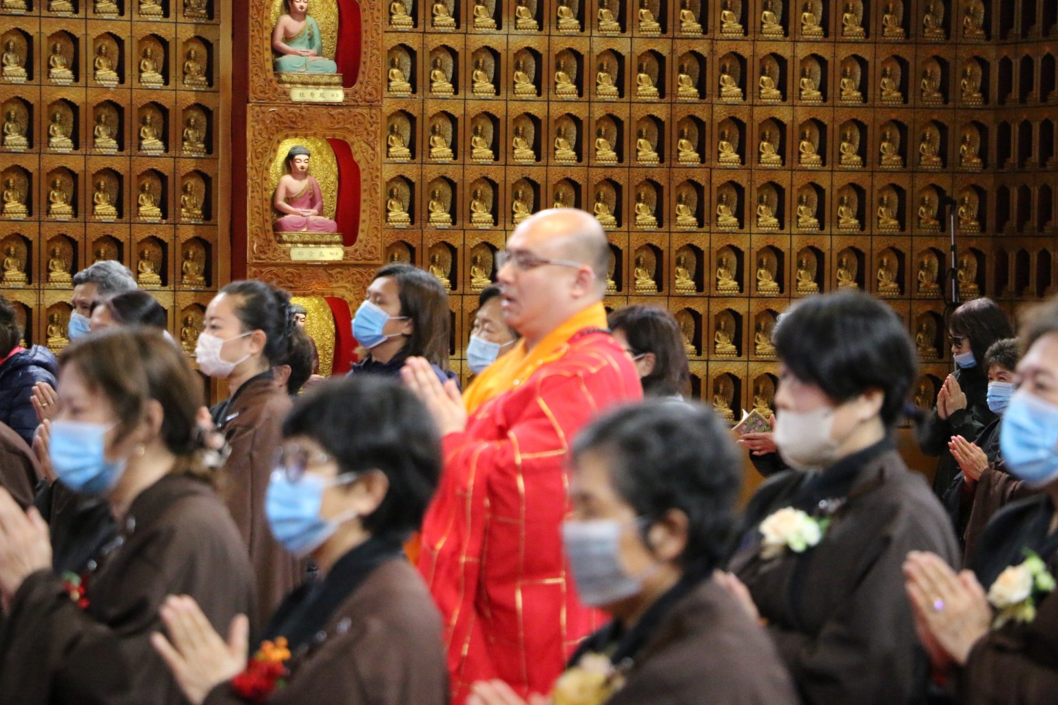 下午香由慧澤法師主法。