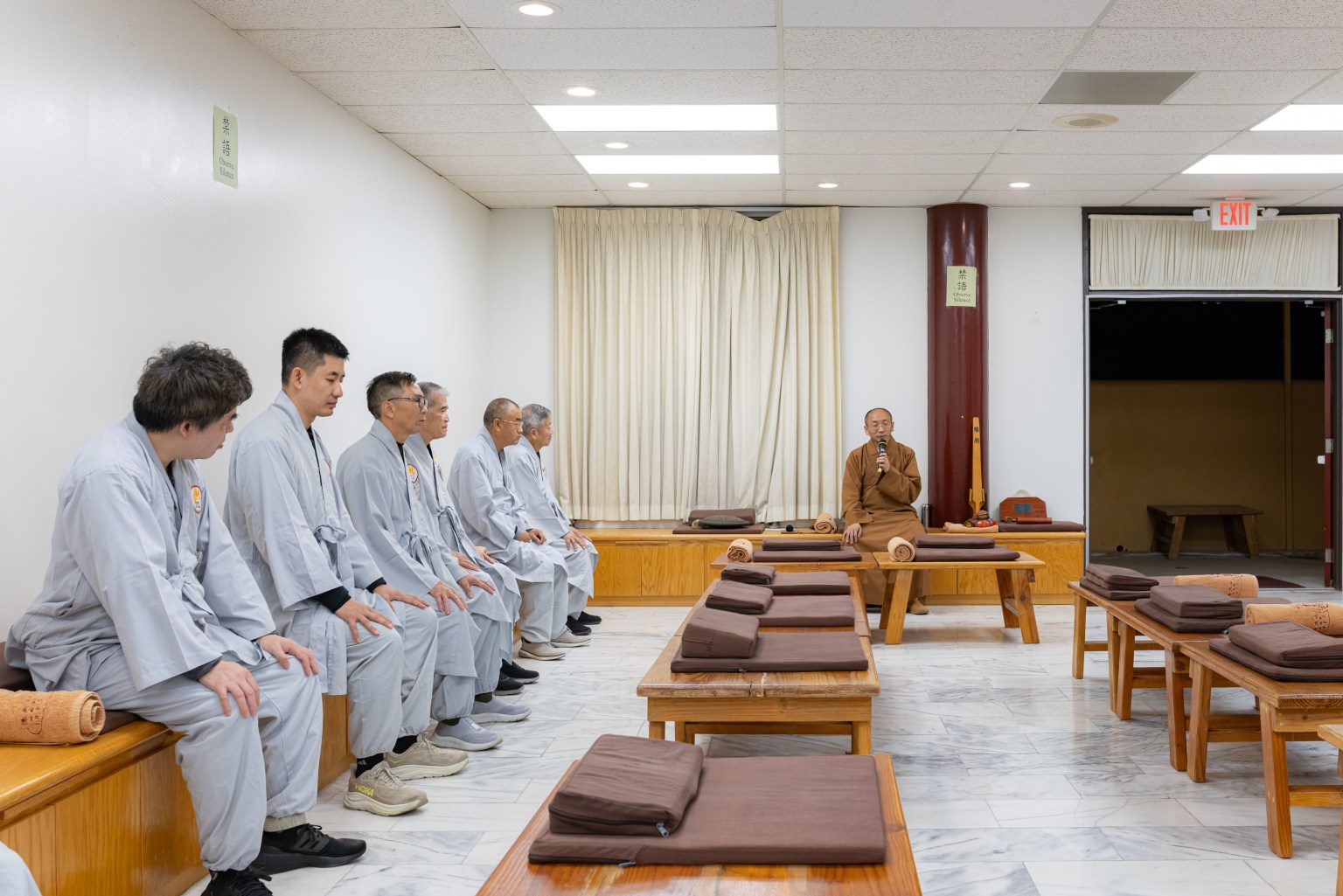 慧軒法師講授天台智顗大師「六妙門」——數、隨、止、觀、還、淨，協助學員在禪修次第中由調身調息進入內觀智慧。