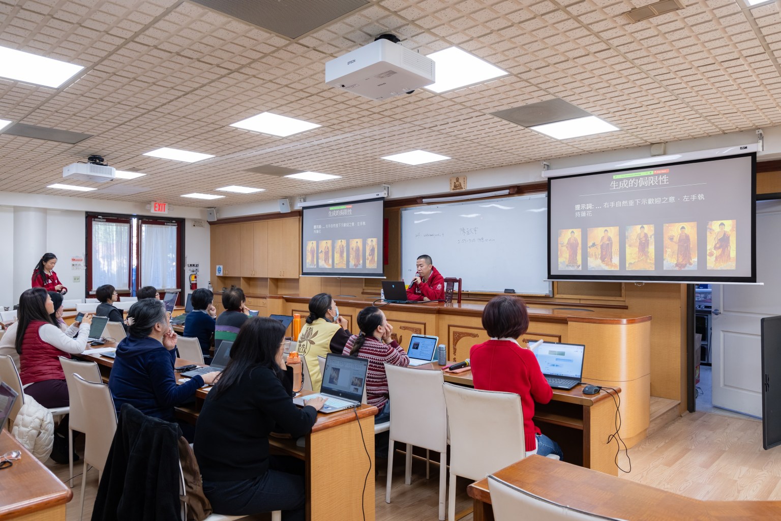 由洛杉磯協會佛光青年二團陳致宇帶領的「佛光 AI 繪圖中文課程」，在佛光山西來寺香雲堂正式啟動。