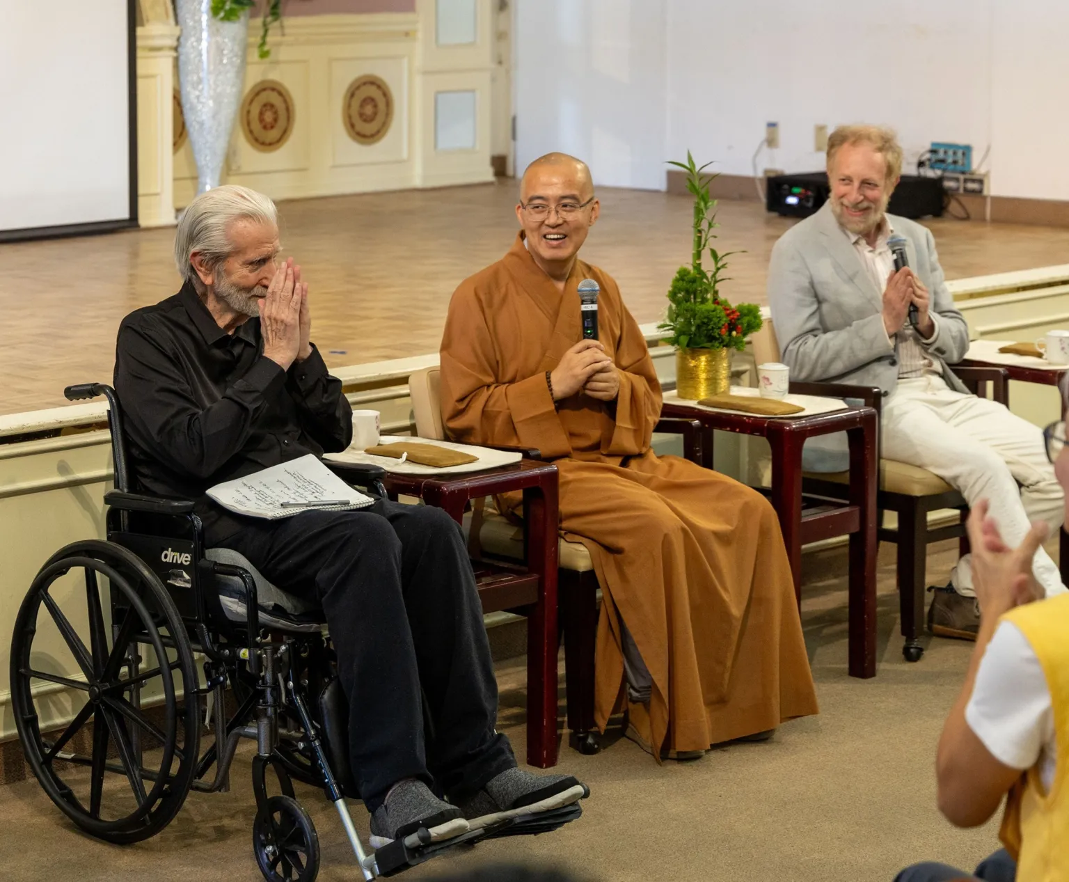 Venerable Hui Dong and Dr. Lancaster during Q&A
