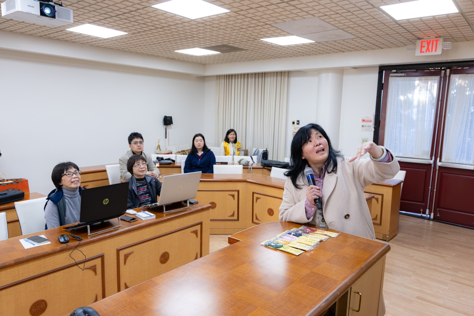 三好家長白虹虹不吝展現自己的大作，並分享收穫豐富，未來將持續學習，精進 AI 應用能力。