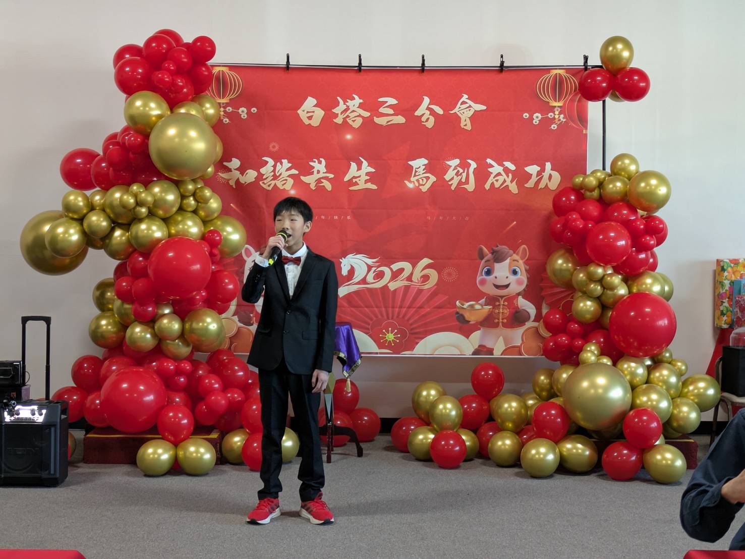 Marvin Yang 表演人間音緣歌曲《點燈》,台下一起拍手應和。