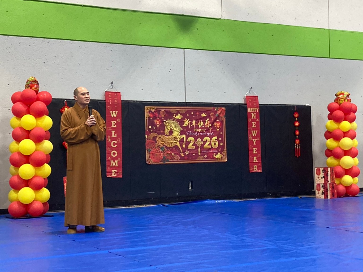 慧澄法師致詞勉勵大眾凝聚社區力量，在多變的社會中相互扶持，共同營造和諧安定的生活環境。