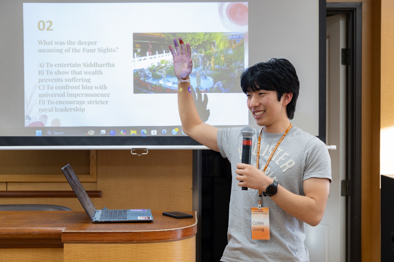 本年度新學員 Collin Wong發表《釋迦牟尼佛傳》讀後感，榮獲第一名。