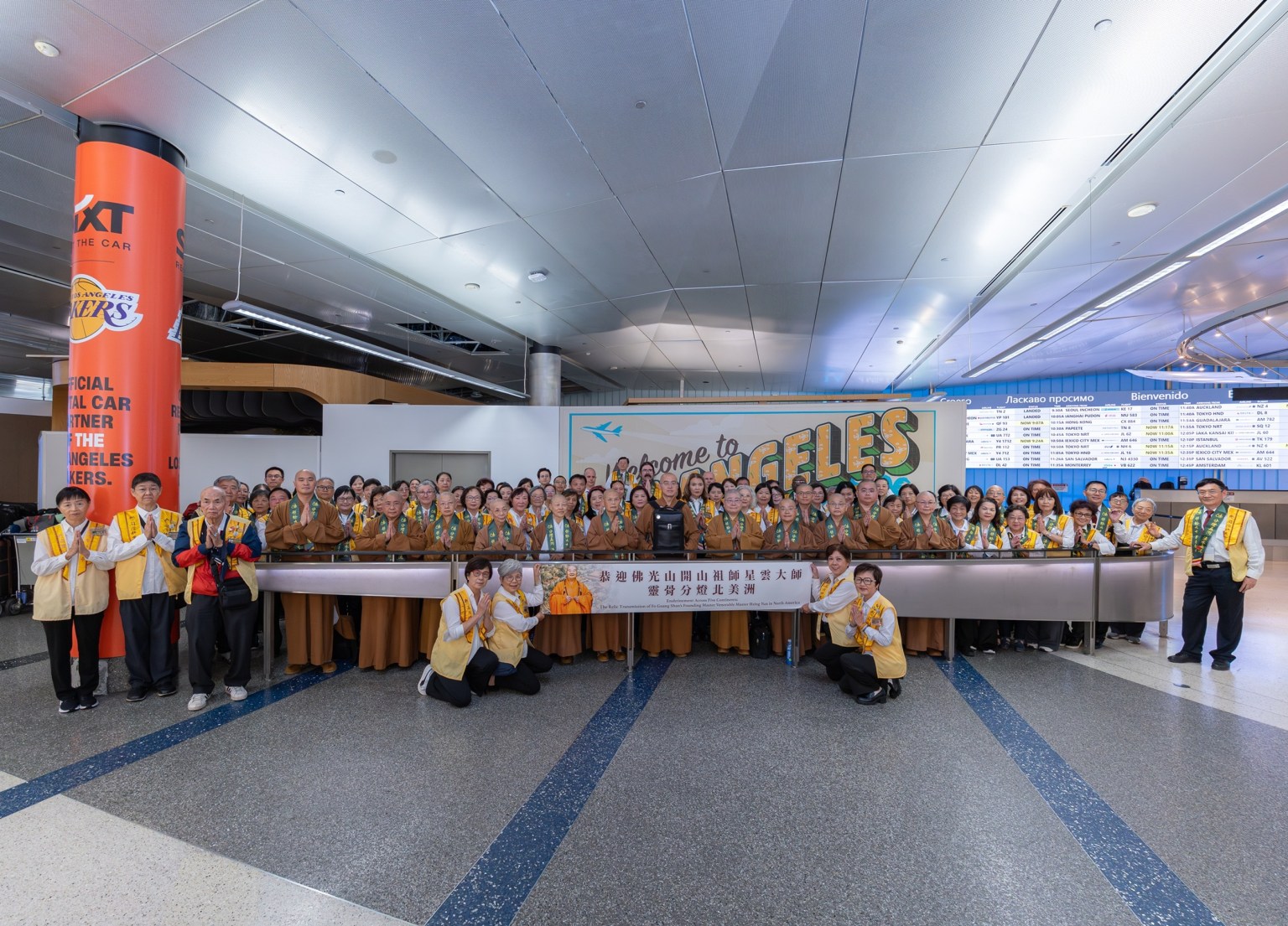 Buddha's Light members from North America gather at Los Angeles International Airport (LAX) to respectfully welcome the return of Fo Guang Shan Founder Venerable Master Hsing Yun's relics to the United States.