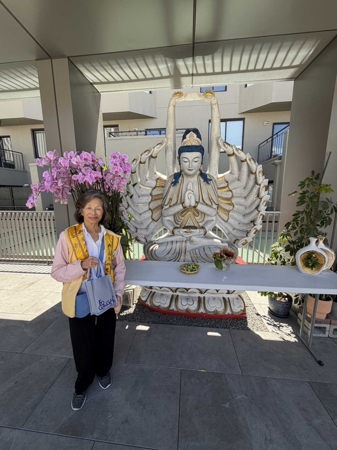 分會會員楊方鈺師姐拍攝於三寶寺三樓廣場